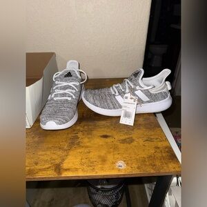 Women’s Adidas gray and white cloudfoam shoes
